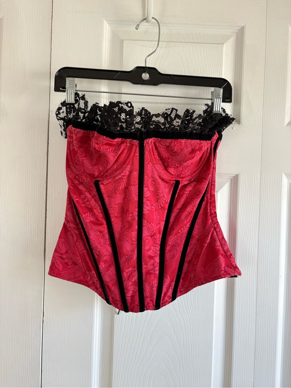 VNTG Victoria’s Secret Red‎ Black Lace Trim Corset Top Boning Saloon Sexy 34C